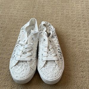 David’s Bridal lace sneakers size 8